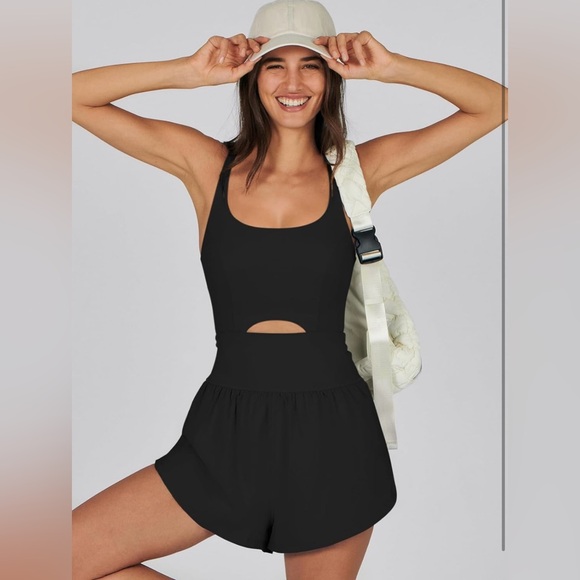 Caracilia One Piece Athletic Cutout Romper 💕 - Picture 9 of 10